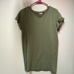 T shirt dress olive green XS in good condition